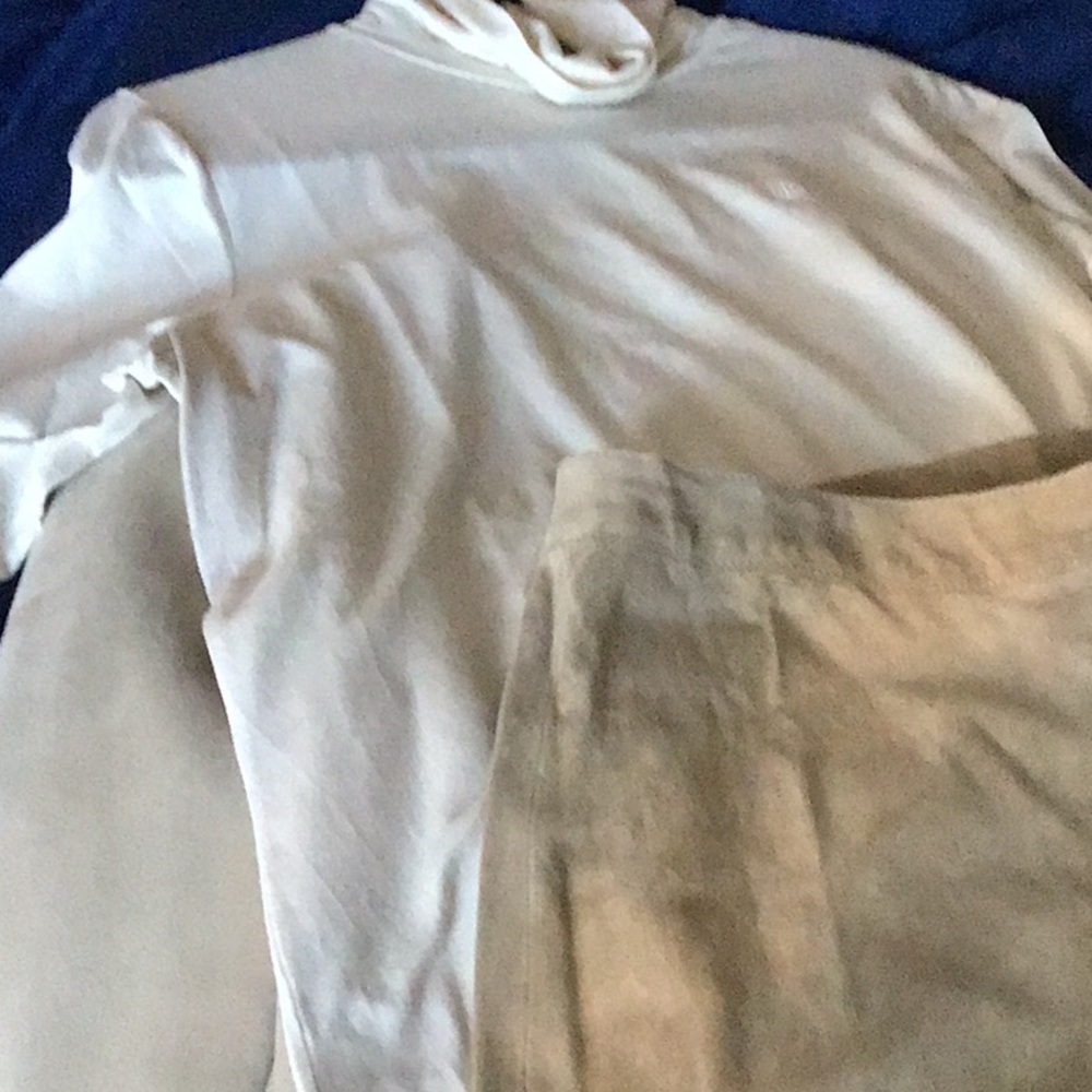 Coat - Picture 2 of 3